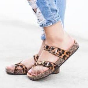 J. Mark Slide In Brown and Black Sandals Double Strap Comfort Size 6.5 NWoB